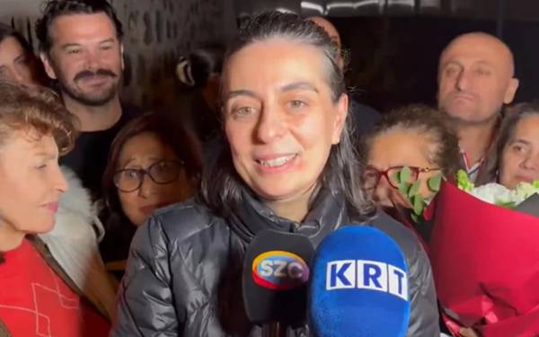 Sinem Dedetaş tahliye sonrası konuştu: “Biraz yarım sevinebiliyoruz”
