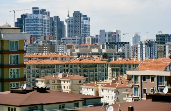 Turkey's housing crisis: Citizens faced with landlord violence amid government inaction