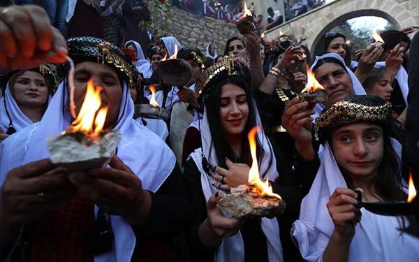 Êzidîtî: Bawerîya ji nû ve ji xwelîyê çêbu