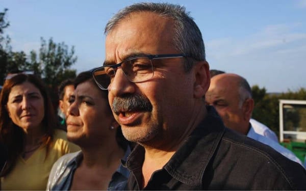 Bir barış ihtimali olarak Sırrı Süreyya Önder