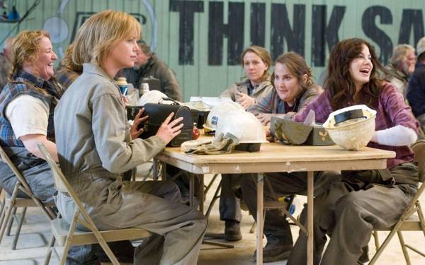 Burası Afganistan değil, kimse de kendini Taliban yerine koymasın!