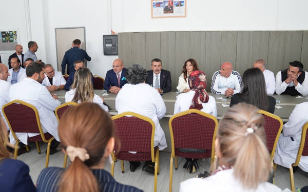 Sorun öğretmenlerde değil, eğitim politikalarında!