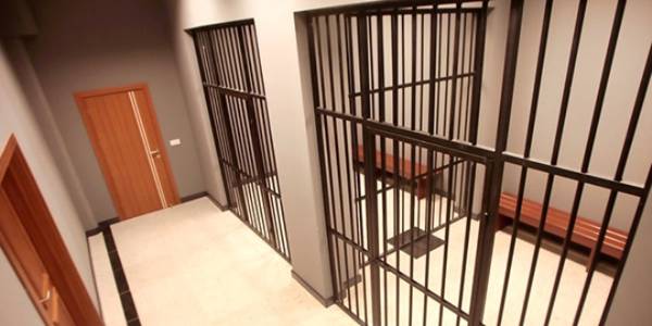 Gözaltındakiler ne yer? Ne içer?