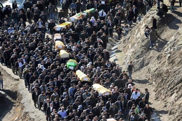 Mezarsız ölülerin yasını kim tutacak?