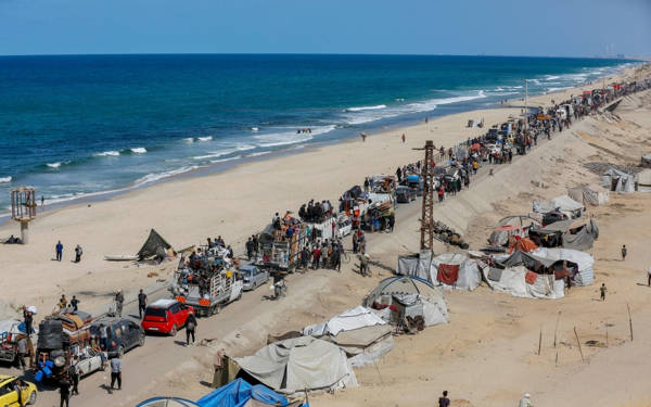 Siyonizm’e de antisemitizme de ses yükseltmek