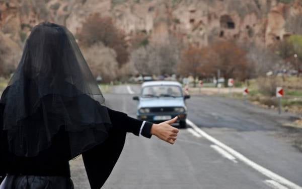 Irkçılığın kılcal damarlarına sızmak: Yeni han belgeseli