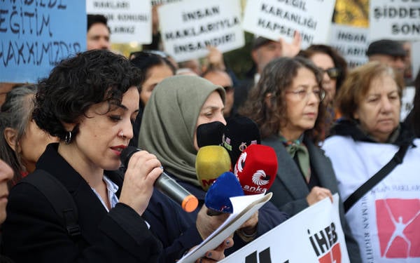 İnsan hakları savunucuları susmaz