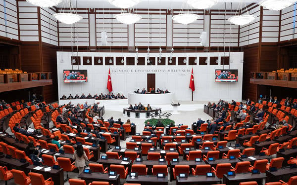 Bir taksicinin sorusu, bir ülkenin yüz yılı