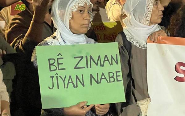 Perwerdehîya pirzimanî ya li ser bingeha zimanê dayikê