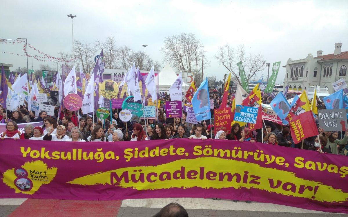 Kadıköy'de 8 Mart mitingi: Unutmak yok, affetmek yok