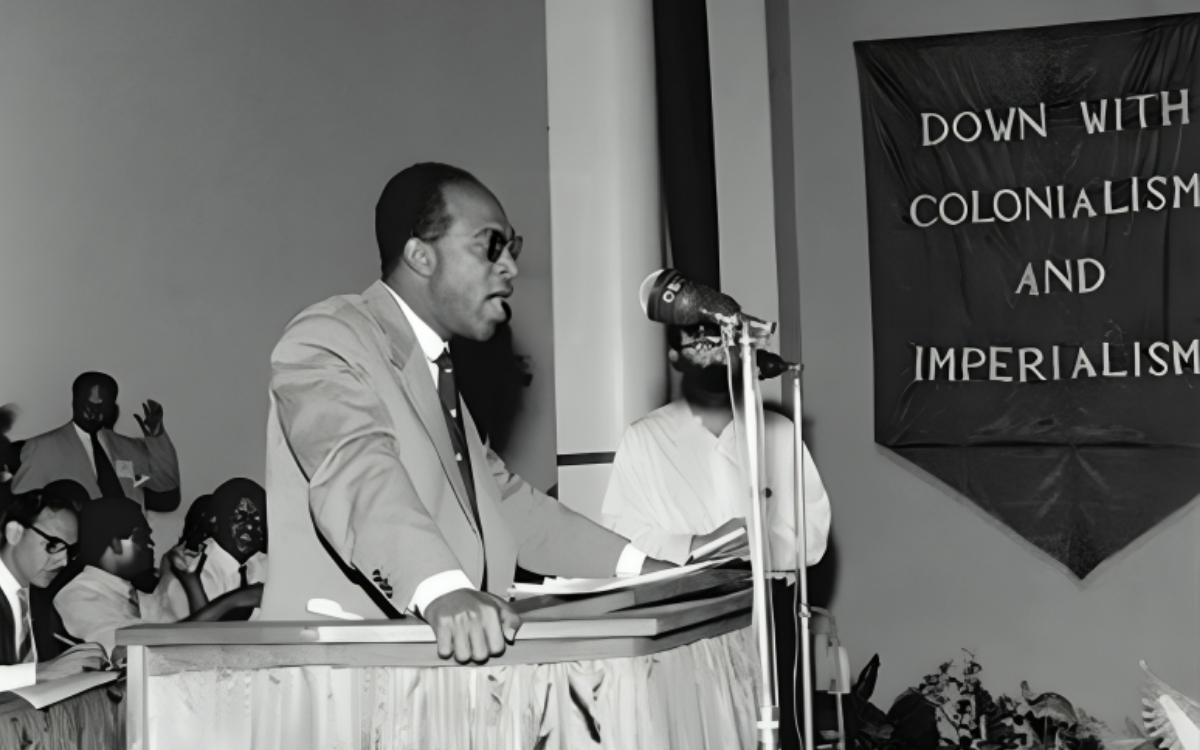 Fanon, sömürgecilik ve Afrika kültür-sanatı üzerine Sarah Jilani ile söyleşi