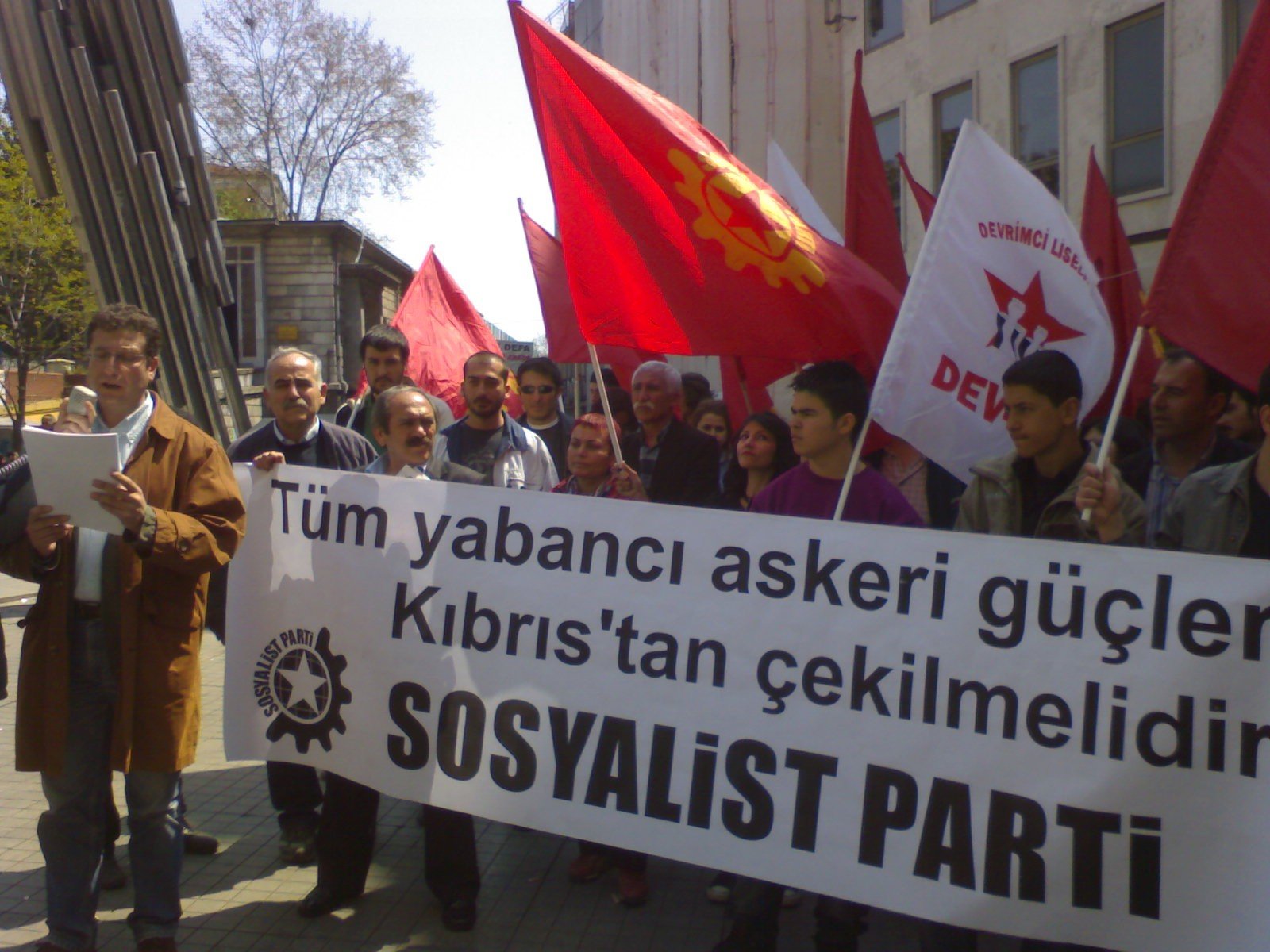 /haber/sosyalist-parti-turkiye-kibris-tan-sartsiz-cekilsin-113928