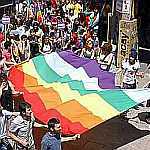 /haber/ankara-da-300-kisi-homofobi-ve-transfobiye-karsi-yurudu-114575