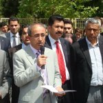 /haber/diyarbakir-da-90-orgutten-mesaj-ahmet-turk-kurtlerin-sagduyusudur-121360