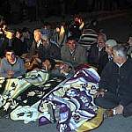 /haber/diyarbakir-da-itaatsizler-gece-dinlemedi-sokakta-uyudu-128863