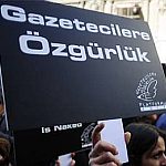 /haber/gazetecilere-ozgurluk-kongresi-deklarasyonu-nu-yayimladi-129777