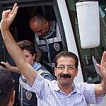 /haber/kesk-leader-ozgen-released-more-arrests-follow-139446