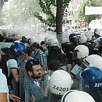 /haber/polis-4-4-4-protestosuna-mudahale-etti-140821