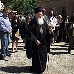 /haber/patriarch-presides-greek-orthodox-easter-mass-on-imroz-146396