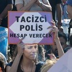 /haber/polisin-tacizi-kadinlari-susturamaz-148290