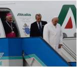 /haber/pope-francis-arrives-in-turkey-160368