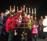 /haber/hanukkah-celebrated-at-public-square-first-time-in-turkey-170132