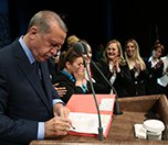 /haber/erdogan-in-onayladigi-epilasyon-yonetmeligi-resmi-gazete-de-184984
