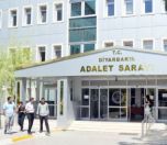 /haber/diyarbakir-da-gozaltina-alinan-gazetecilerden-5-i-serbest-201649