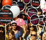 /haber/even-two-protection-orders-could-not-protect-the-woman-lawyer-killed-in-diyarbakir-208655