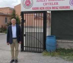 /haber/chp-mp-pays-visit-to-academic-ustel-and-journalist-duzkan-in-prison-209142