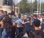 /haber/police-detain-seven-hdp-members-in-taksim-protest-211890