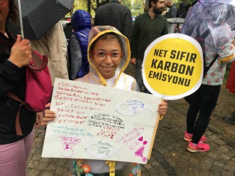 /haber/climate-strike-in-istanbul-we-have-a-planet-to-save-213350