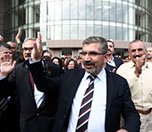 Weqfa Tahir Elçiyî giliyê saziya Tiba Edlî kiriye