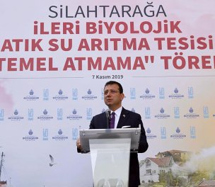 /haber/istanbul-mayor-holds-not-sod-cutting-ceremony-suspends-projects-surplus-to-need-215500