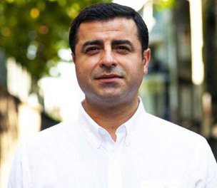 /haber/demirtas-remained-unconscious-for-a-long-time-but-still-kept-in-prison-216573