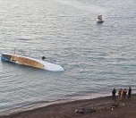 /haber/boat-capsizes-on-lake-van-claiming-lives-of-7-refugees-217685