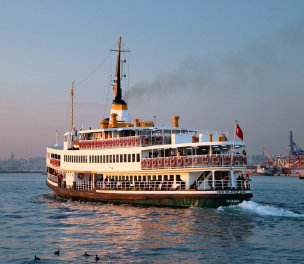 /haber/istanbul-to-introduce-24-7-ferry-services-219247