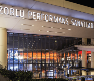 /haber/police-allegedly-strip-search-people-at-istanbul-s-zorlu-psm-concert-hall-219311