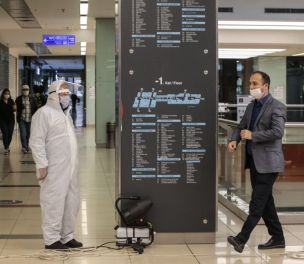 /haber/turkish-medical-association-shopping-malls-reopened-too-early-224283