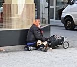 /haber/the-cry-of-do-you-have-any-spare-food-and-abject-poverty-in-istanbul-225932