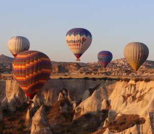 /haber/cappadocia-air-balloon-rides-resume-after-five-month-covid-19-break-229523