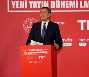 /haber/minister-says-turkey-among-world-s-top-countries-in-distance-education-while-millions-lack-internet-access-231170