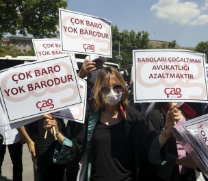 /haber/chp-no-new-bar-associations-to-be-found-in-istanbul-ankara-due-to-insufficient-number-of-signatures-231287
