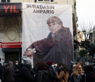 /haber/hrant-dink-remembered-on-14th-anniversary-of-murder-they-are-trying-not-to-solve-the-killing-237801
