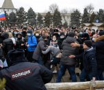 /haber/rusya-da-navalny-protestosu-1400-kisi-gozaltinda-238042