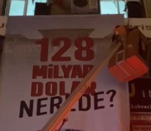 /haber/police-remove-chp-banners-asking-where-is-128-billion-dollars-242495