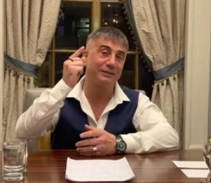 /haber/mafia-boss-peker-warns-against-a-possible-attack-on-alevis-244964