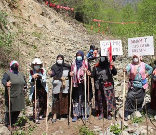 /haber/governor-of-rize-extends-demonstration-ban-amid-quarry-protests-244986