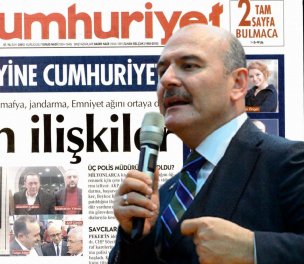 /haber/cumhuriyet-newspaper-investigated-over-report-on-sedat-peker-videos-245355