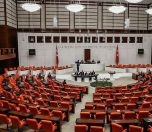 /haber/opposition-lashes-out-at-akp-s-omnibus-bill-prolonging-state-of-emergency-247169